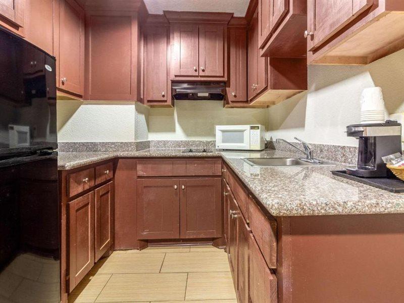 Rodeway Inn & Suites Houston Near Medical Center Buitenkant foto