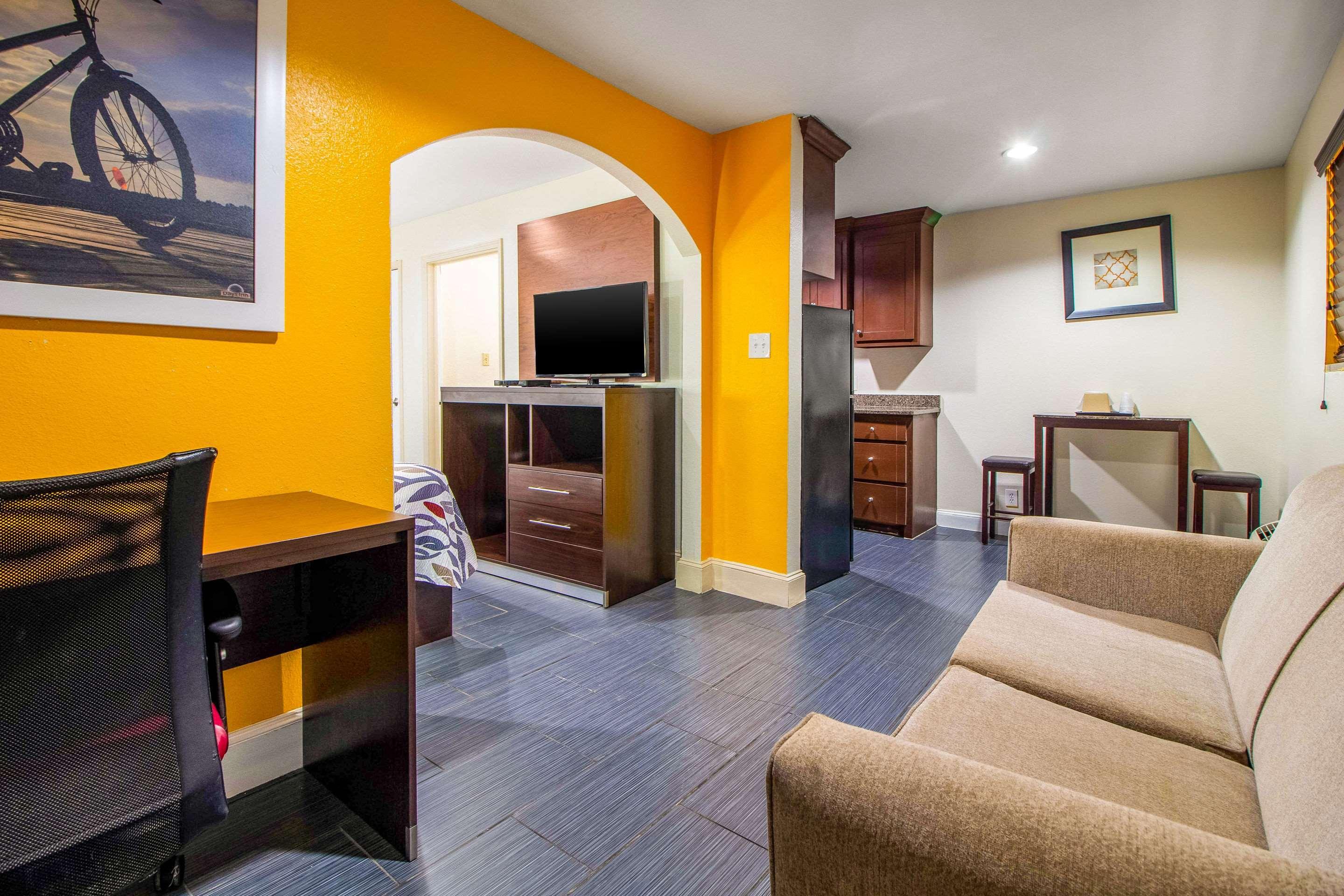 Rodeway Inn & Suites Houston Near Medical Center Buitenkant foto