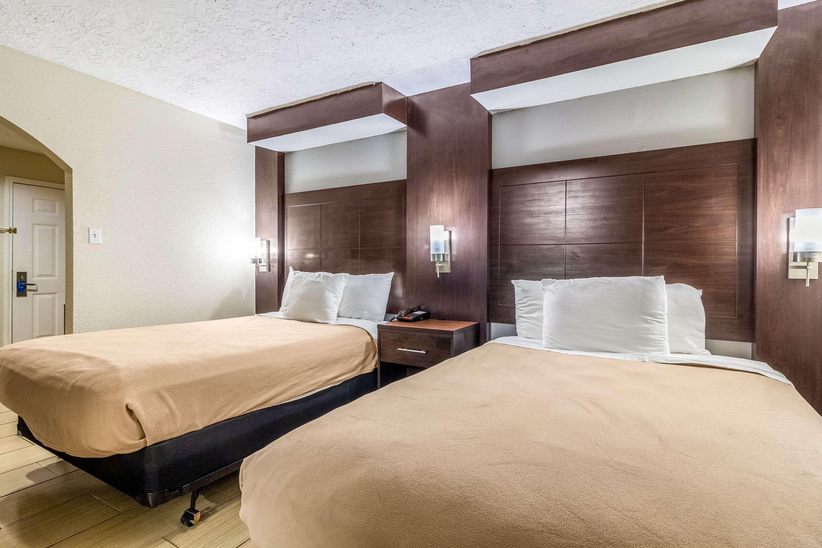 Rodeway Inn & Suites Houston Near Medical Center Buitenkant foto