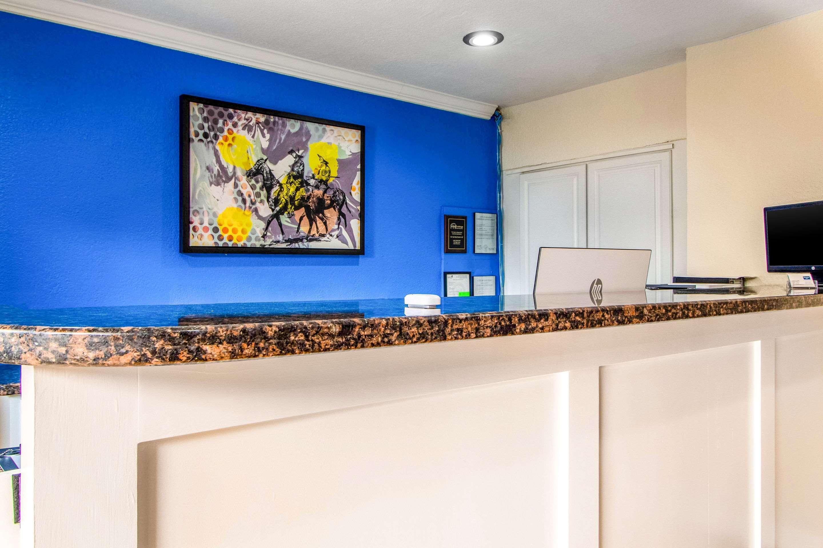 Rodeway Inn & Suites Houston Near Medical Center Buitenkant foto