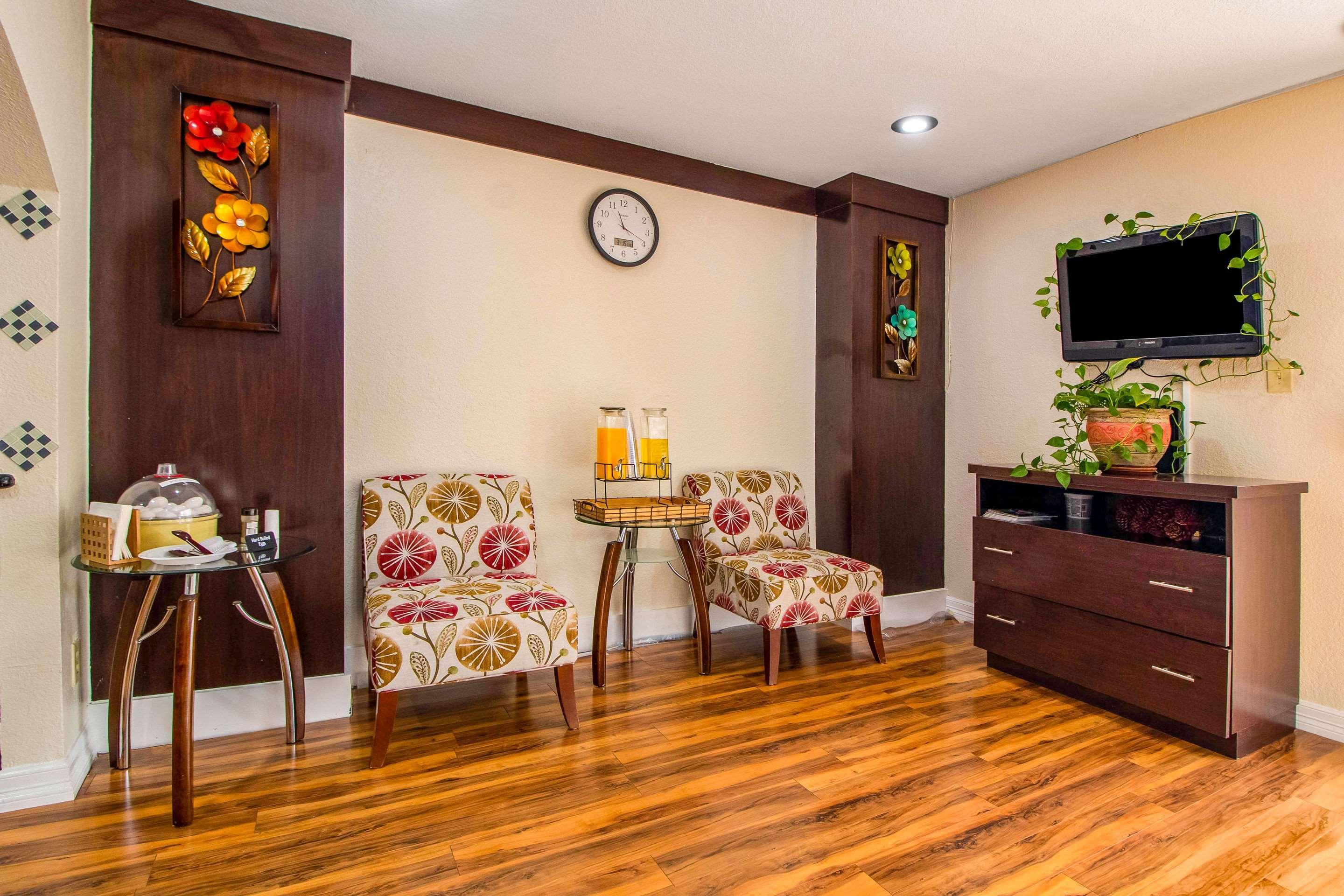 Rodeway Inn & Suites Houston Near Medical Center Buitenkant foto