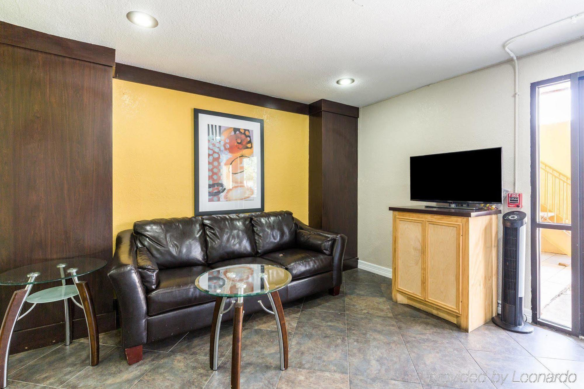 Rodeway Inn & Suites Houston Near Medical Center Buitenkant foto